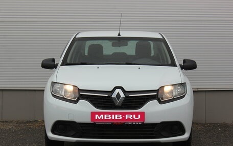 Renault Logan II, 2016 год, 575 000 рублей, 3 фотография
