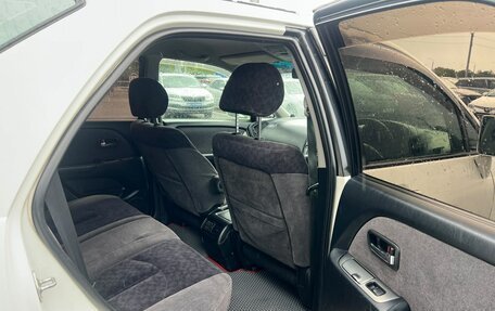 Toyota Harrier, 2002 год, 1 049 000 рублей, 18 фотография