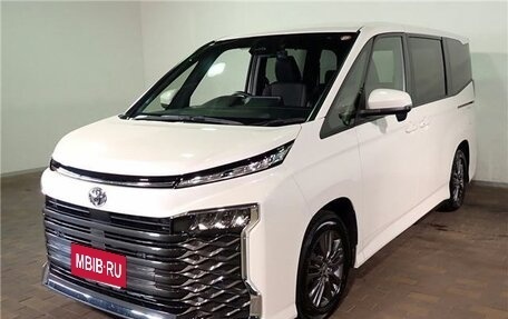 Toyota Voxy, 2025 год, 4 650 000 рублей, 2 фотография