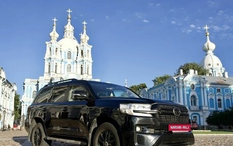 Toyota Land Cruiser 200, 2008 год, 2 349 000 рублей, 2 фотография