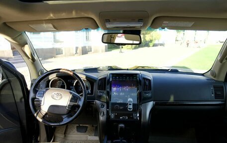 Toyota Land Cruiser 200, 2008 год, 2 349 000 рублей, 11 фотография