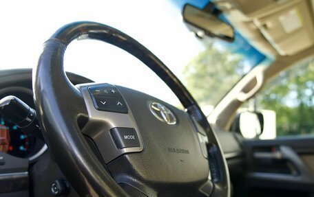 Toyota Land Cruiser 200, 2008 год, 2 349 000 рублей, 15 фотография