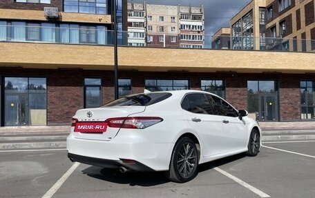 Toyota Camry, 2018 год, 2 283 999 рублей, 2 фотография