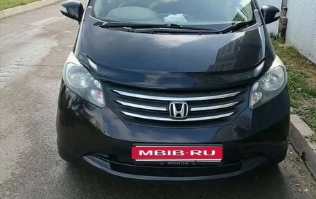 Honda Freed I, 2010 год, 790 000 рублей, 3 фотография