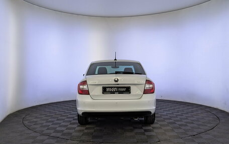 Skoda Rapid I, 2019 год, 1 375 000 рублей, 6 фотография