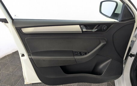 Skoda Rapid I, 2019 год, 1 375 000 рублей, 19 фотография