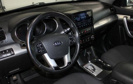 KIA Sorento II рестайлинг, 2010 год, 1 297 000 рублей, 10 фотография