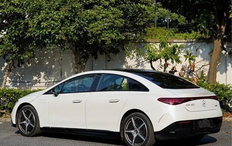 Mercedes-Benz EQE, 2022 год, 5 460 000 рублей, 4 фотография