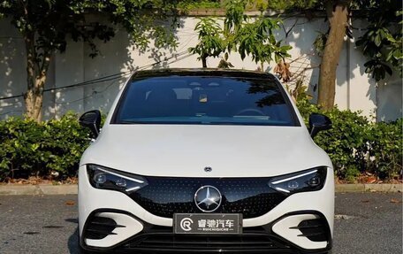 Mercedes-Benz EQE, 2022 год, 5 460 000 рублей, 2 фотография