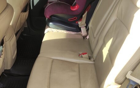 Subaru Tribeca I рестайлинг, 2008 год, 900 000 рублей, 21 фотография