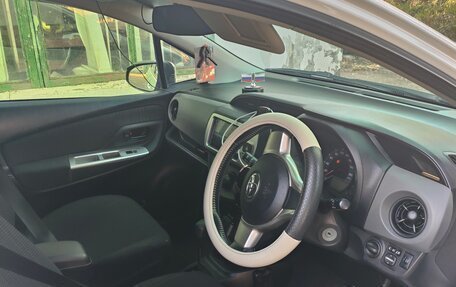 Toyota Vitz, 2015 год, 1 000 000 рублей, 5 фотография