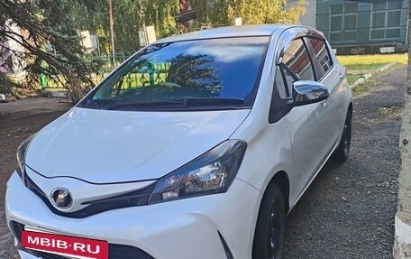 Toyota Vitz, 2015 год, 1 000 000 рублей, 6 фотография