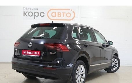 Volkswagen Tiguan II, 2017 год, 2 549 000 рублей, 3 фотография