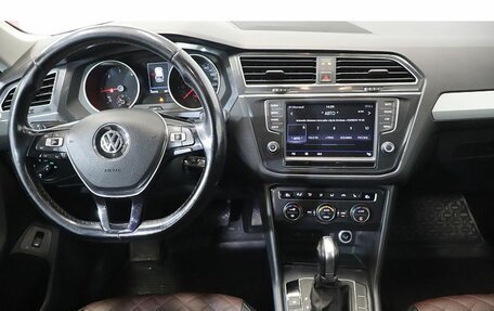 Volkswagen Tiguan II, 2017 год, 2 549 000 рублей, 9 фотография