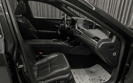 Lexus ES VII, 2020 год, 3 500 000 рублей, 12 фотография