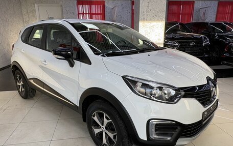 Renault Kaptur I рестайлинг, 2018 год, 1 599 000 рублей, 5 фотография