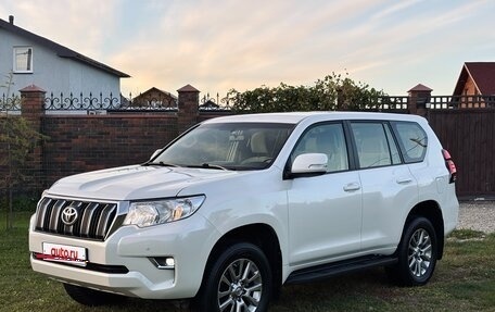 Toyota Land Cruiser Prado 150 рестайлинг 2, 2019 год, 3 760 000 рублей, 2 фотография