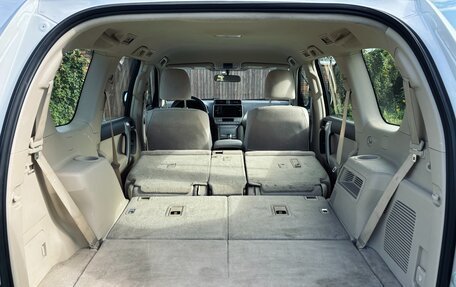 Toyota Land Cruiser Prado 150 рестайлинг 2, 2019 год, 3 760 000 рублей, 34 фотография