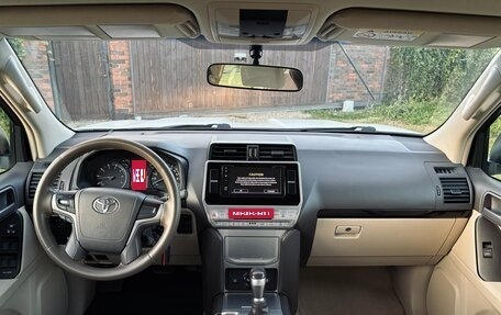 Toyota Land Cruiser Prado 150 рестайлинг 2, 2019 год, 3 760 000 рублей, 27 фотография