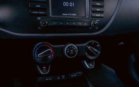 KIA Rio IV, 2019 год, 1 395 000 рублей, 17 фотография