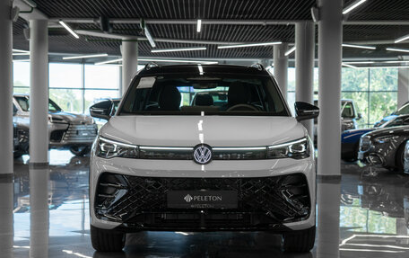 Volkswagen Tiguan, 2026 год, 4 950 000 рублей, 3 фотография