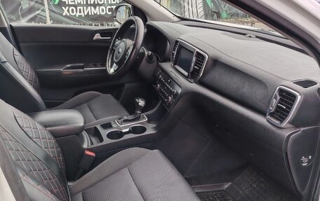 KIA Sportage IV рестайлинг, 2017 год, 1 850 000 рублей, 8 фотография