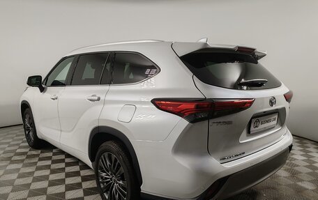 Toyota Highlander, 2026 год, 5 790 000 рублей, 7 фотография