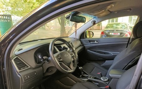 Hyundai Tucson III, 2018 год, 2 450 000 рублей, 4 фотография
