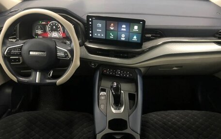 Haval F7 I, 2022 год, 2 227 500 рублей, 17 фотография