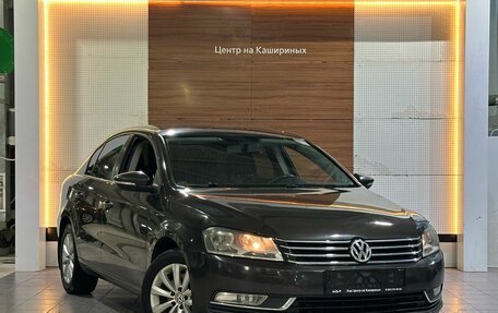 Volkswagen Passat B7, 2011 год, 1 035 000 рублей, 3 фотография