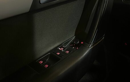 Volkswagen Passat B7, 2011 год, 1 035 000 рублей, 15 фотография