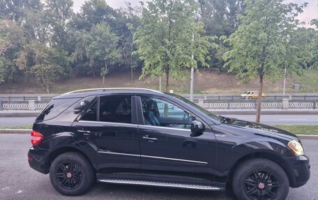 Mercedes-Benz M-Класс, 2009 год, 1 350 000 рублей, 3 фотография