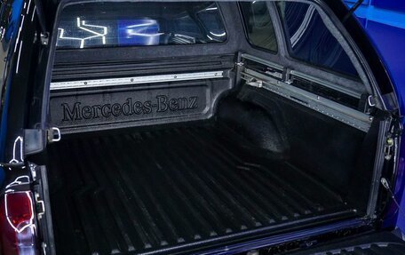 Mercedes-Benz X-Класс I, 2018 год, 4 200 000 рублей, 9 фотография