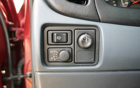 Nissan Almera, 2004 год, 179 000 рублей, 11 фотография