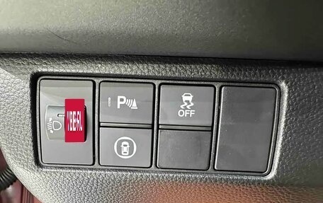 Honda Vezel, 2023 год, 1 559 000 рублей, 10 фотография