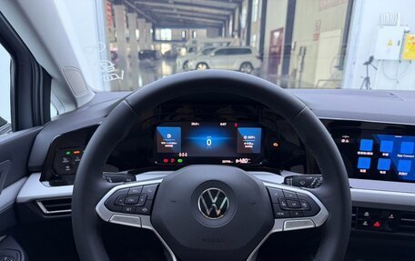 Volkswagen Golf VIII, 2023 год, 2 000 000 рублей, 9 фотография