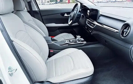 KIA K3, 2023 год, 1 540 040 рублей, 11 фотография