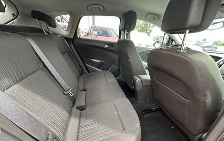 Opel Astra J, 2012 год, 870 000 рублей, 11 фотография