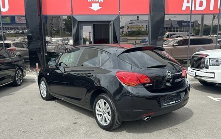 Opel Astra J, 2012 год, 870 000 рублей, 4 фотография