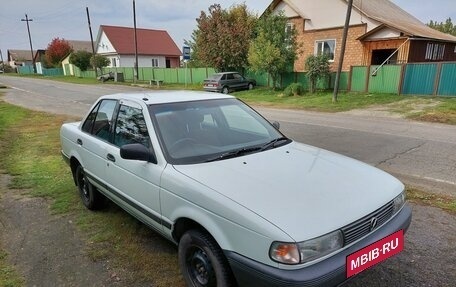 Nissan Sunny, 1991 год, 200 000 рублей, 2 фотография
