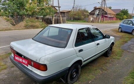 Nissan Sunny, 1991 год, 200 000 рублей, 3 фотография