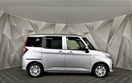 Toyota Roomy I, 2019 год, 835 000 рублей, 6 фотография