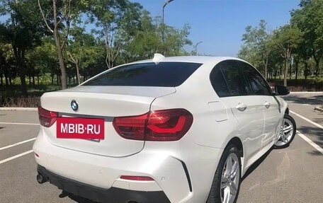 BMW 1 серия, 2023 год, 1 850 000 рублей, 4 фотография