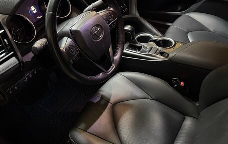 Toyota Camry, 2021 год, 4 100 000 рублей, 7 фотография