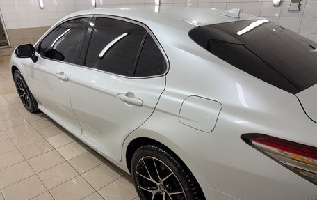 Toyota Camry, 2021 год, 4 100 000 рублей, 3 фотография