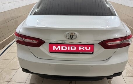 Toyota Camry, 2021 год, 4 100 000 рублей, 5 фотография