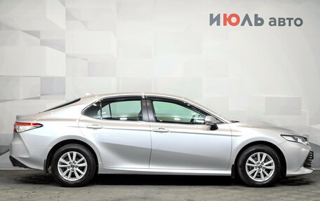 Toyota Camry, 2019 год, 2 550 000 рублей, 9 фотография