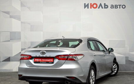 Toyota Camry, 2019 год, 2 550 000 рублей, 4 фотография