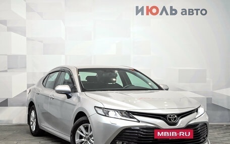 Toyota Camry, 2019 год, 2 550 000 рублей, 3 фотография