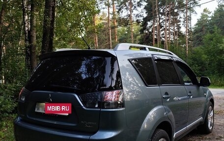 Mitsubishi Outlander III рестайлинг 3, 2008 год, 1 030 000 рублей, 2 фотография